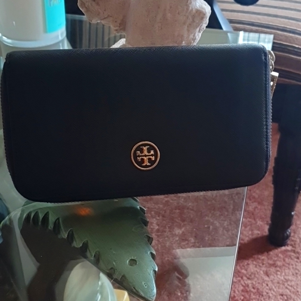Tory Burch Wallet
